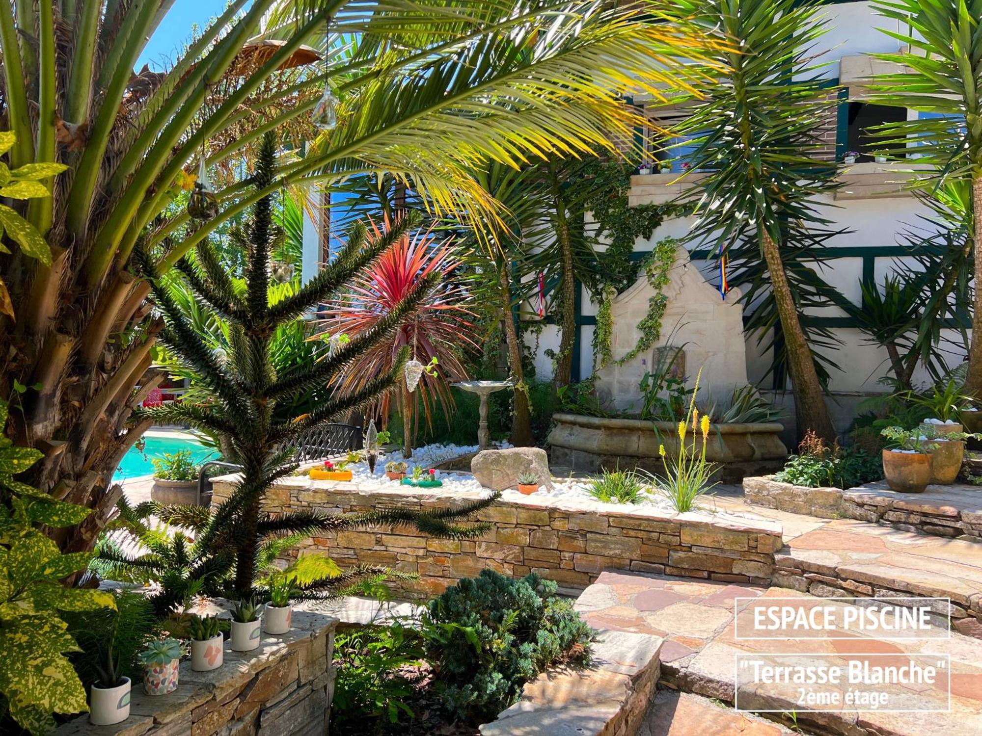 Villa Merkel - 27 Pers - 11 Chambr - 10 Wc - Piscine アングレット エクステリア 写真